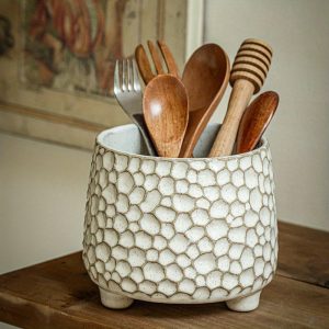 Multi-Functional Fun Pine Cone Shape Three-Legged Ceramic Storage Tank- Kitchen Tool Tube Durable Ceramic Material Storage Jar with Pine Cone Shape Three Legged Ceramic Kitchen Tool Holder Personalized And Distinctive Ornament Jar